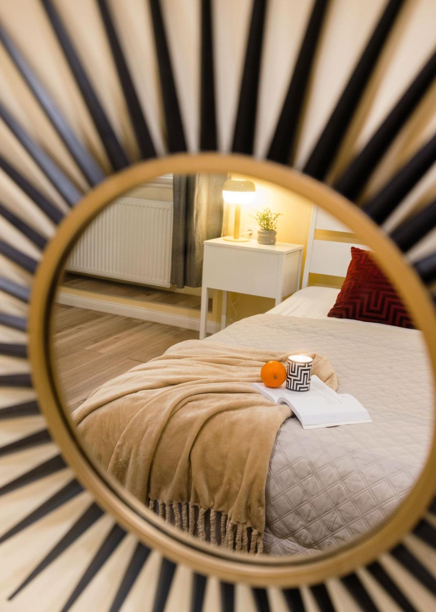 Apartmán Experience City Nightlife From A Sleek Lavish Pad Budapešť Exteriér fotografie